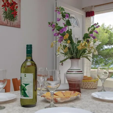 Amazing In With Kitchen *